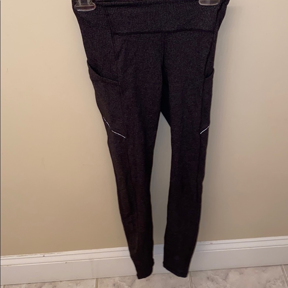 Lululemon leggings size 4 in dark grey